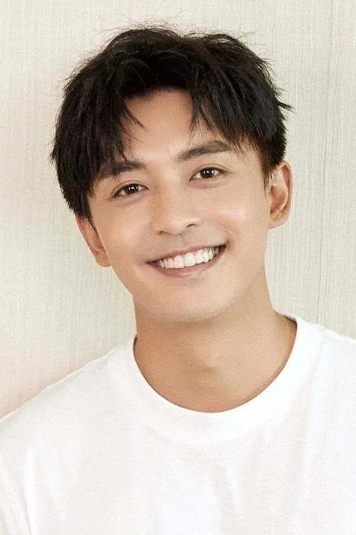 بازیگر 李佳航  