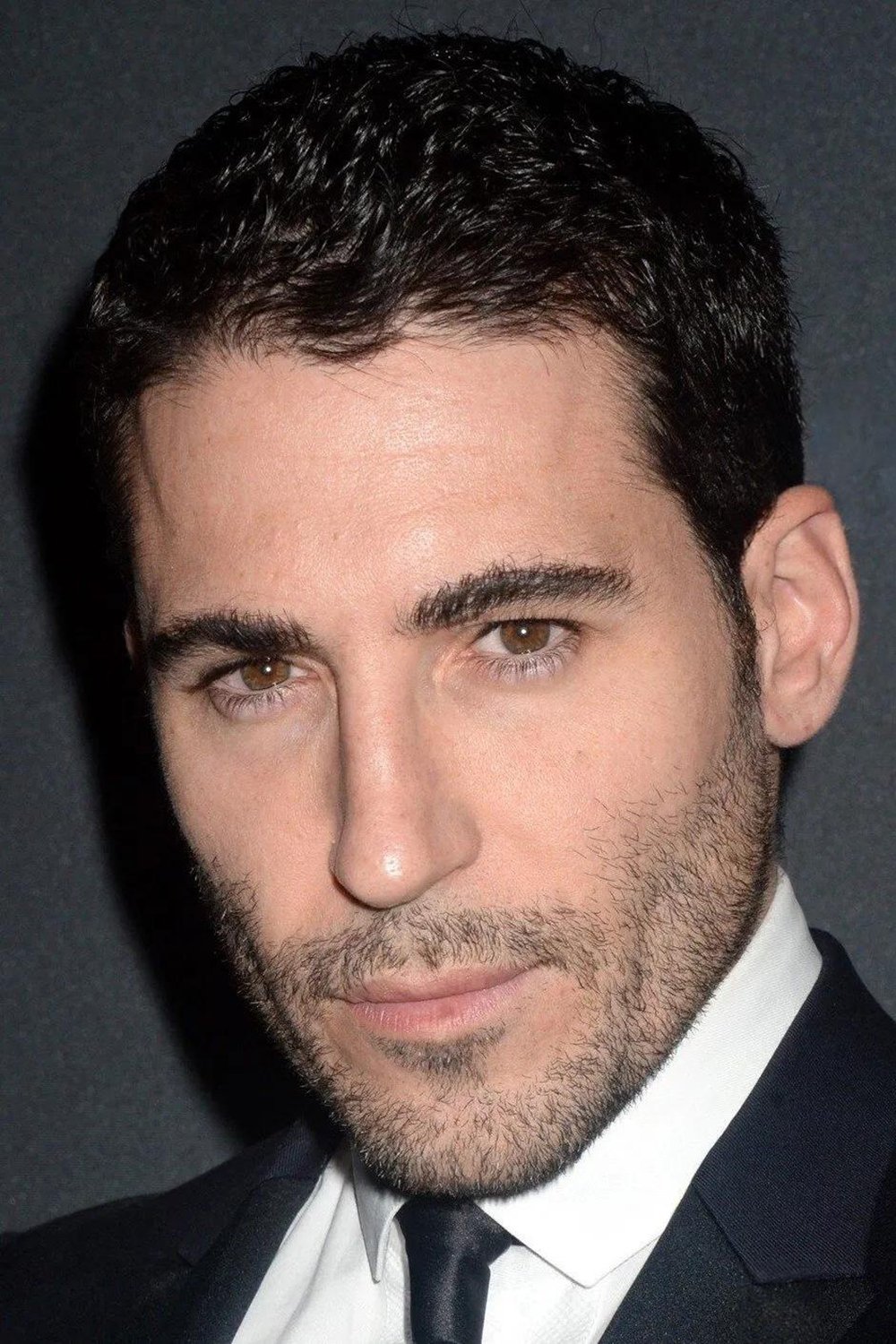 بازیگر Miguel Ángel Silvestre  