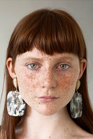 بازیگر Noémie Lanoix  
