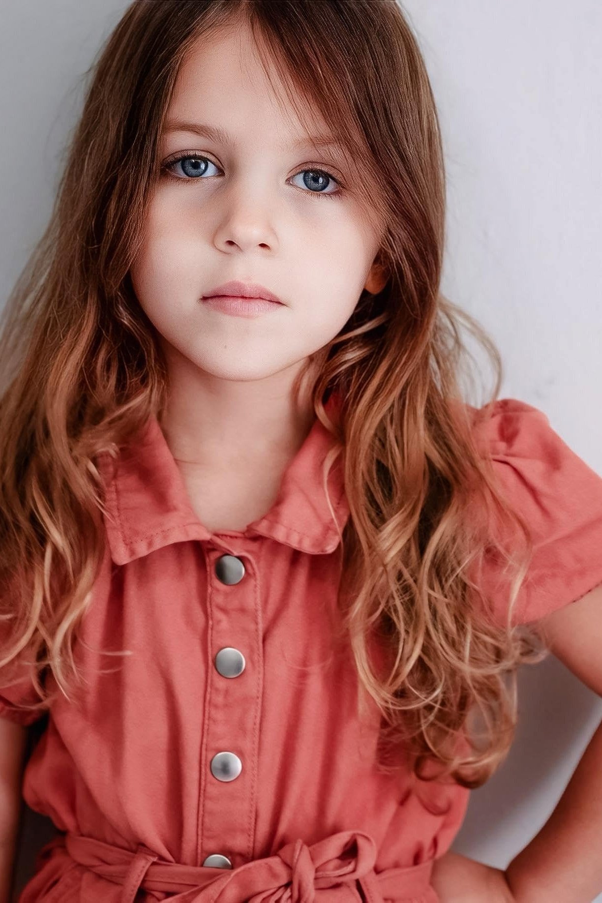 بازیگر Penelope Rose Lang  