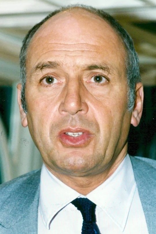 بازیگر Stephen Yardley  