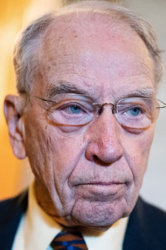 بازیگر Chuck Grassley  