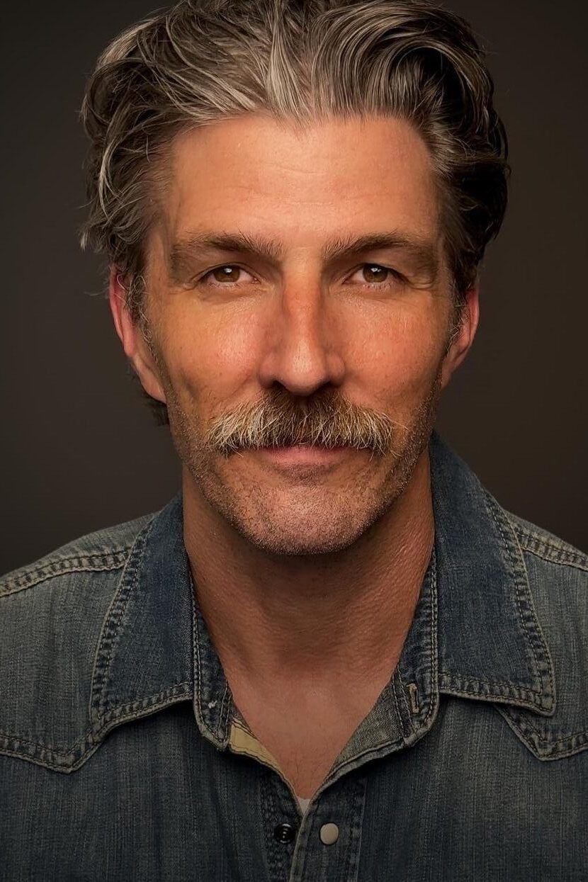 بازیگر Tyler Jon Olson  