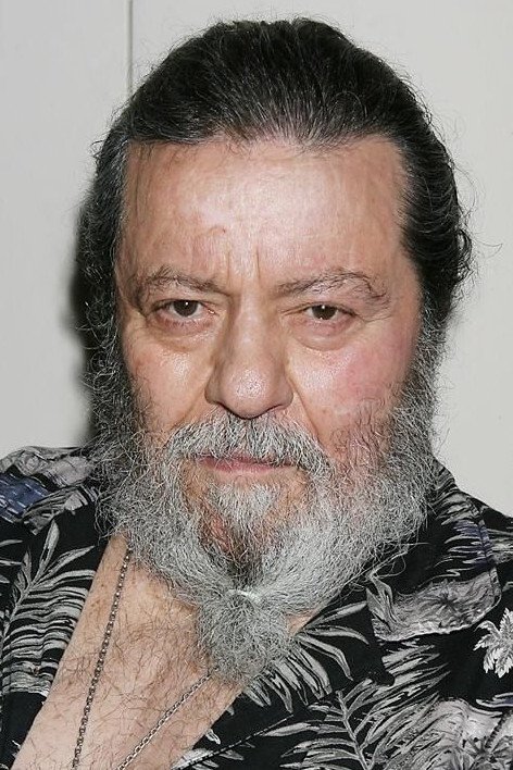 بازیگر Louis Albano  