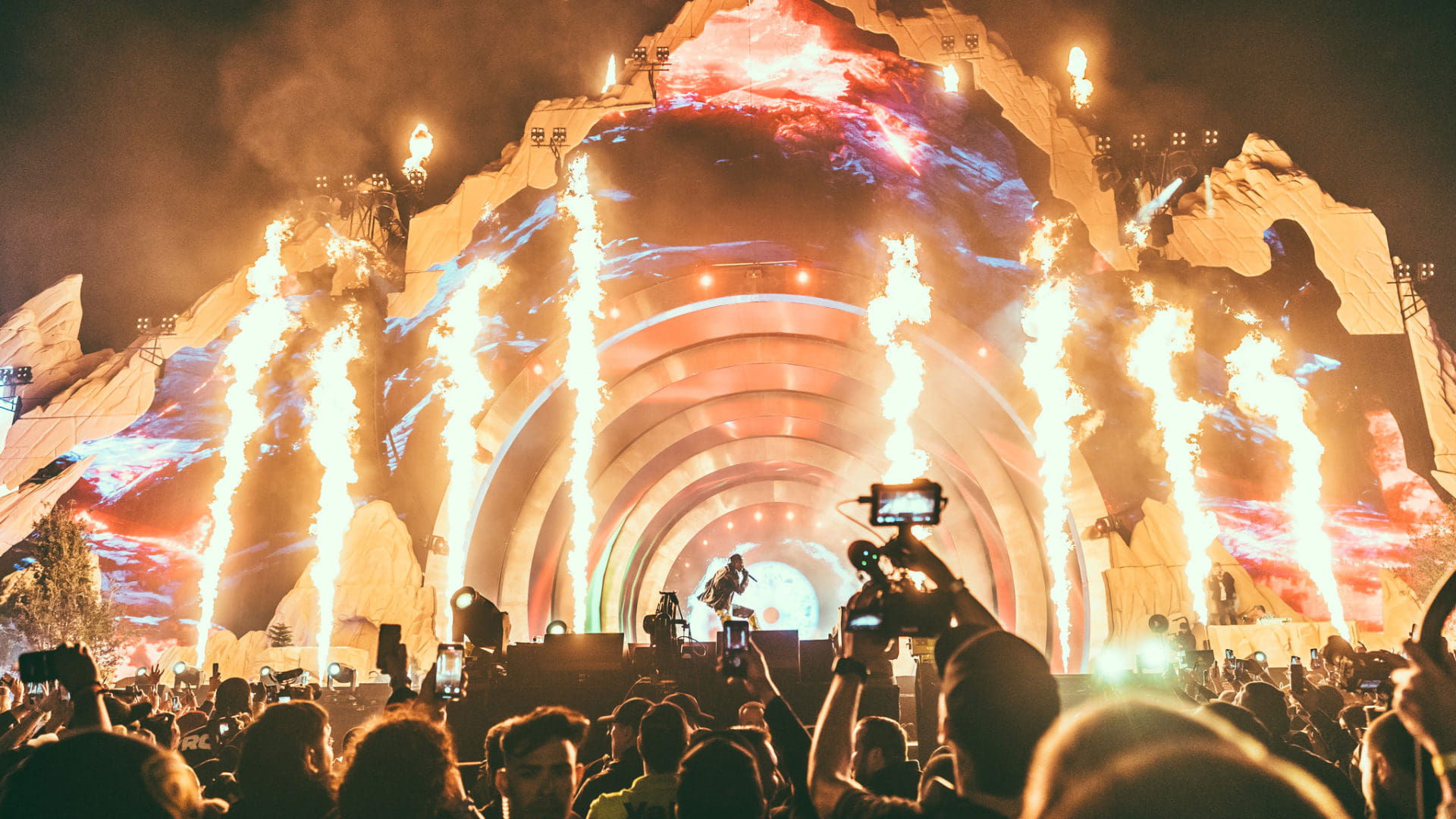 Astroworld: Concert from Hell|Astroworld: Concert from Hell