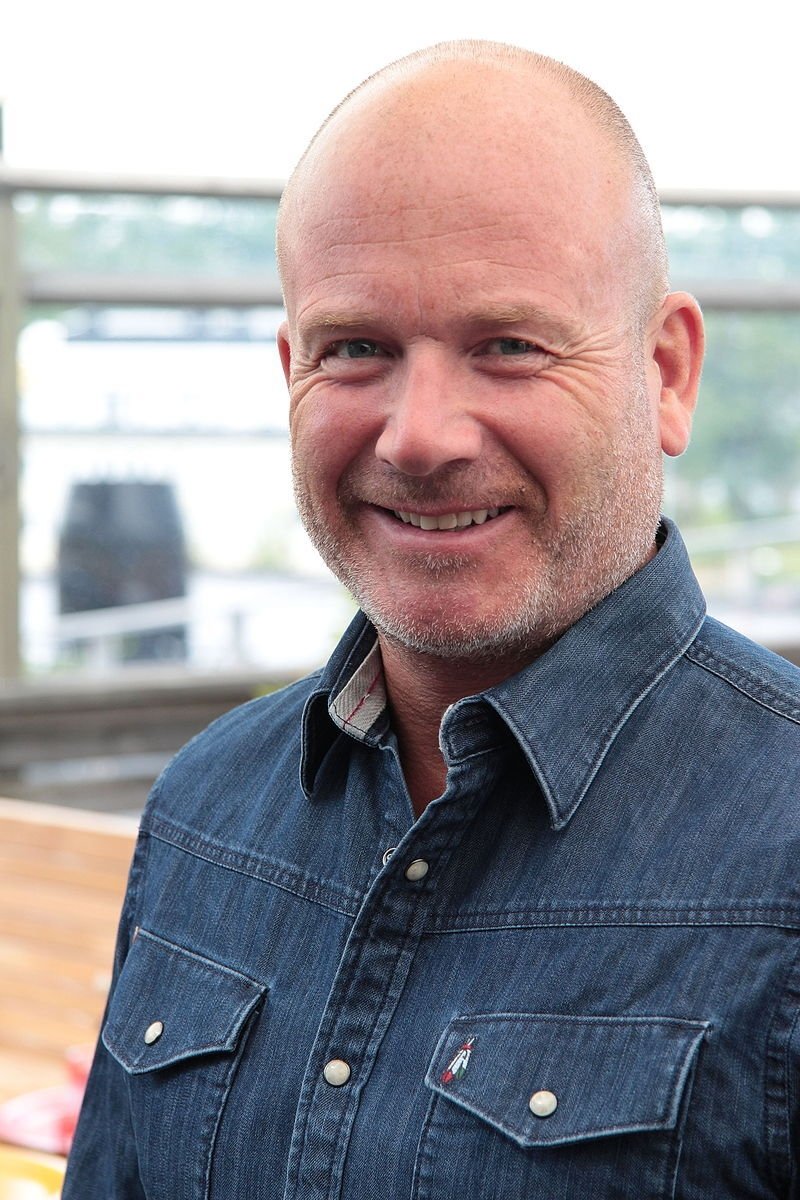 بازیگر Hans Fahlén  
