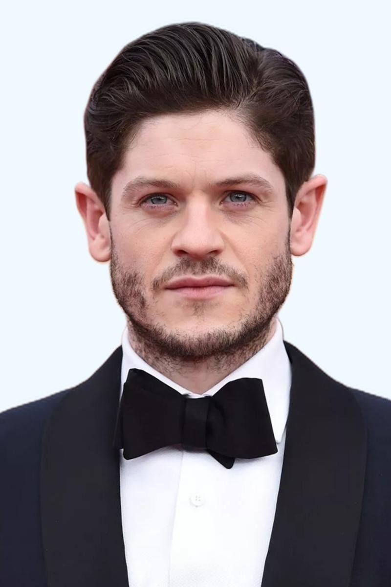 بازیگر Iwan Rheon  