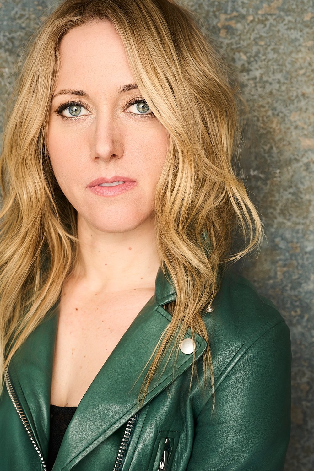 بازیگر Lindsay Weisberg  