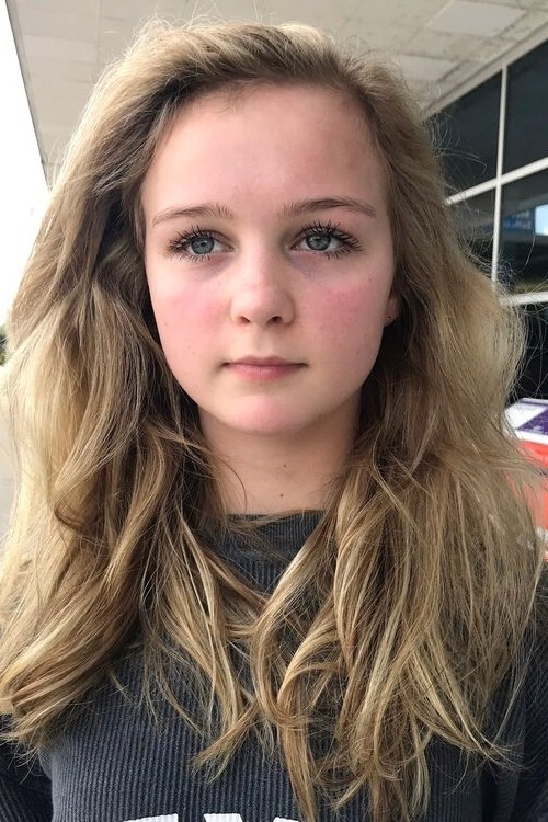 بازیگر Larissa Ware  