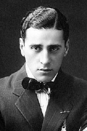 بازیگر Geoffrey Stein  