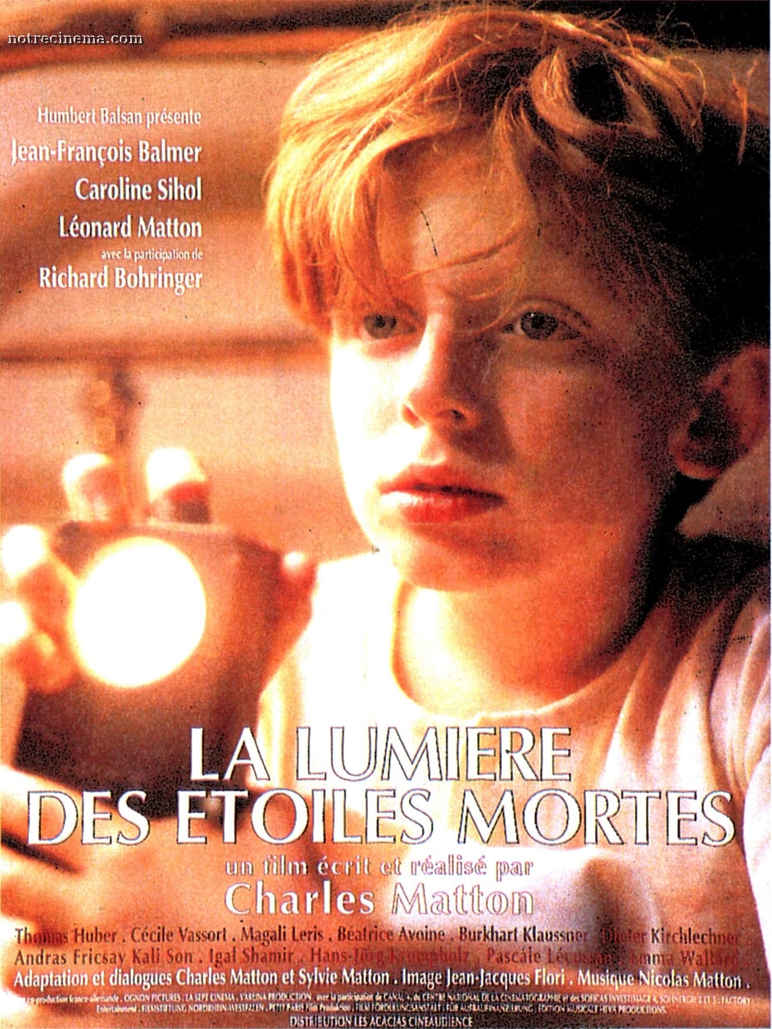 La Lumière des étoiles mortes