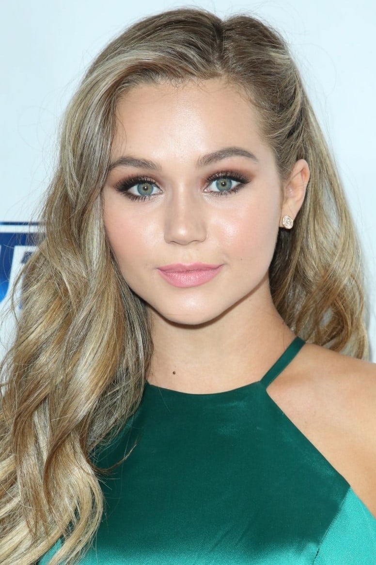 بازیگر Brec Bassinger  