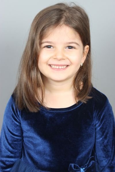 بازیگر Meryem Mina Göktaş  