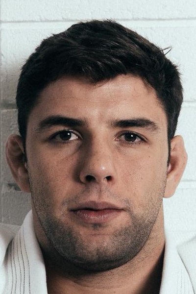 بازیگر Marcus Almeida  