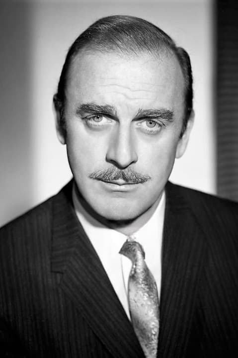 بازیگر John Dehner  