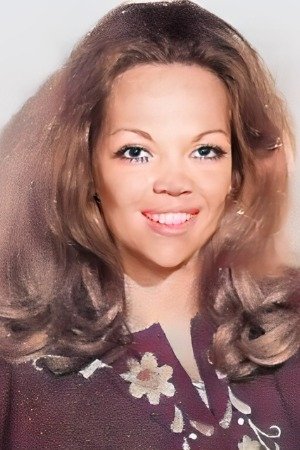 بازیگر Lilian Fernandes  