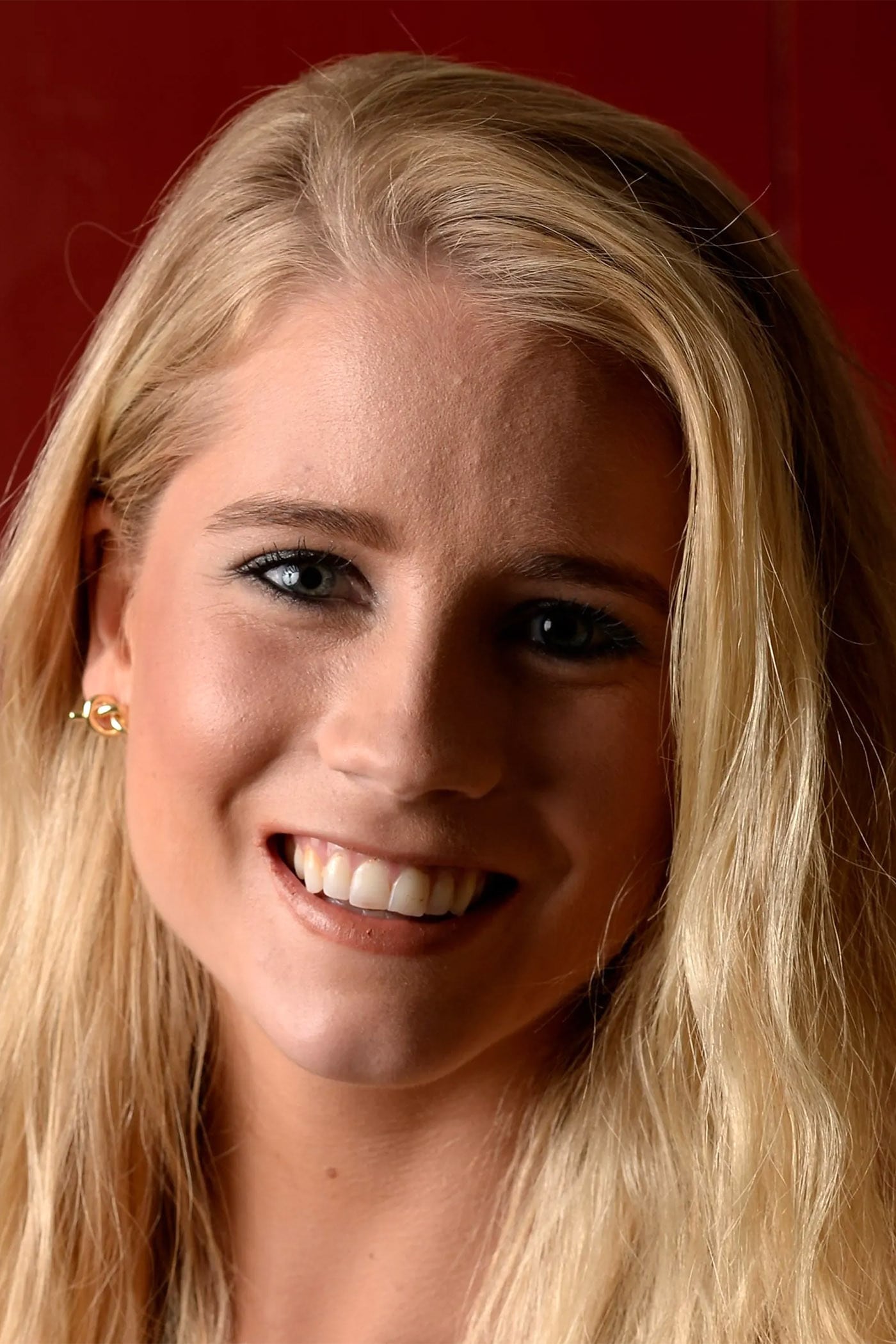 بازیگر Cassidy Gifford  