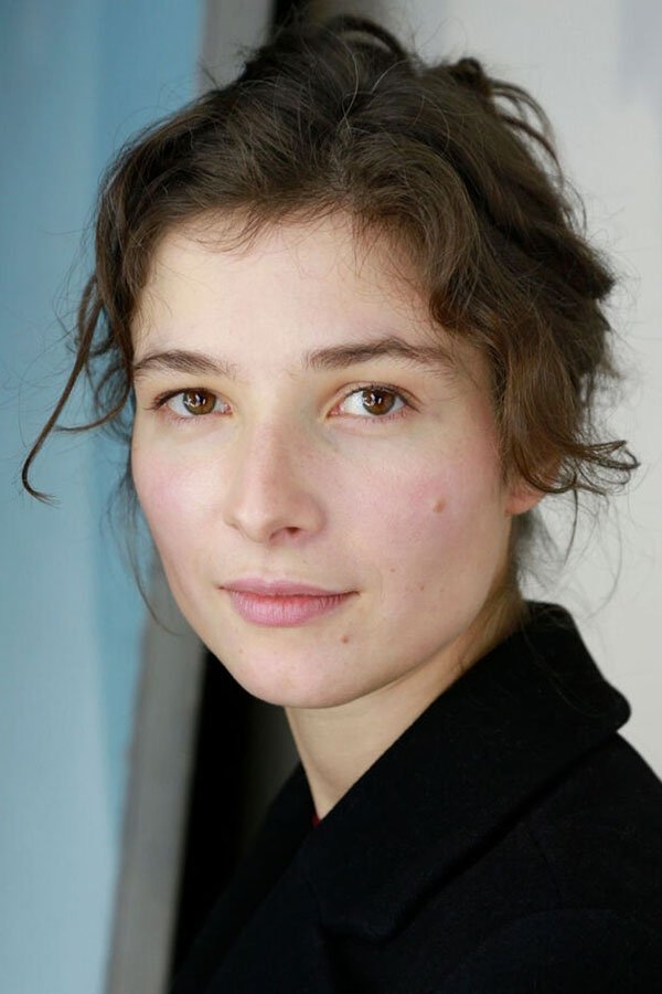بازیگر Hannah Schutsch  