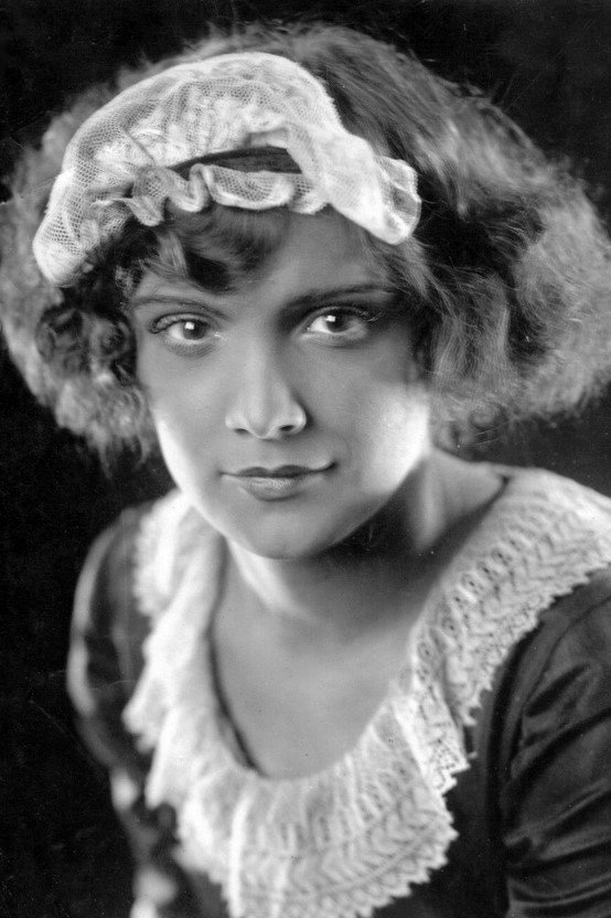 بازیگر Irma Harrison  