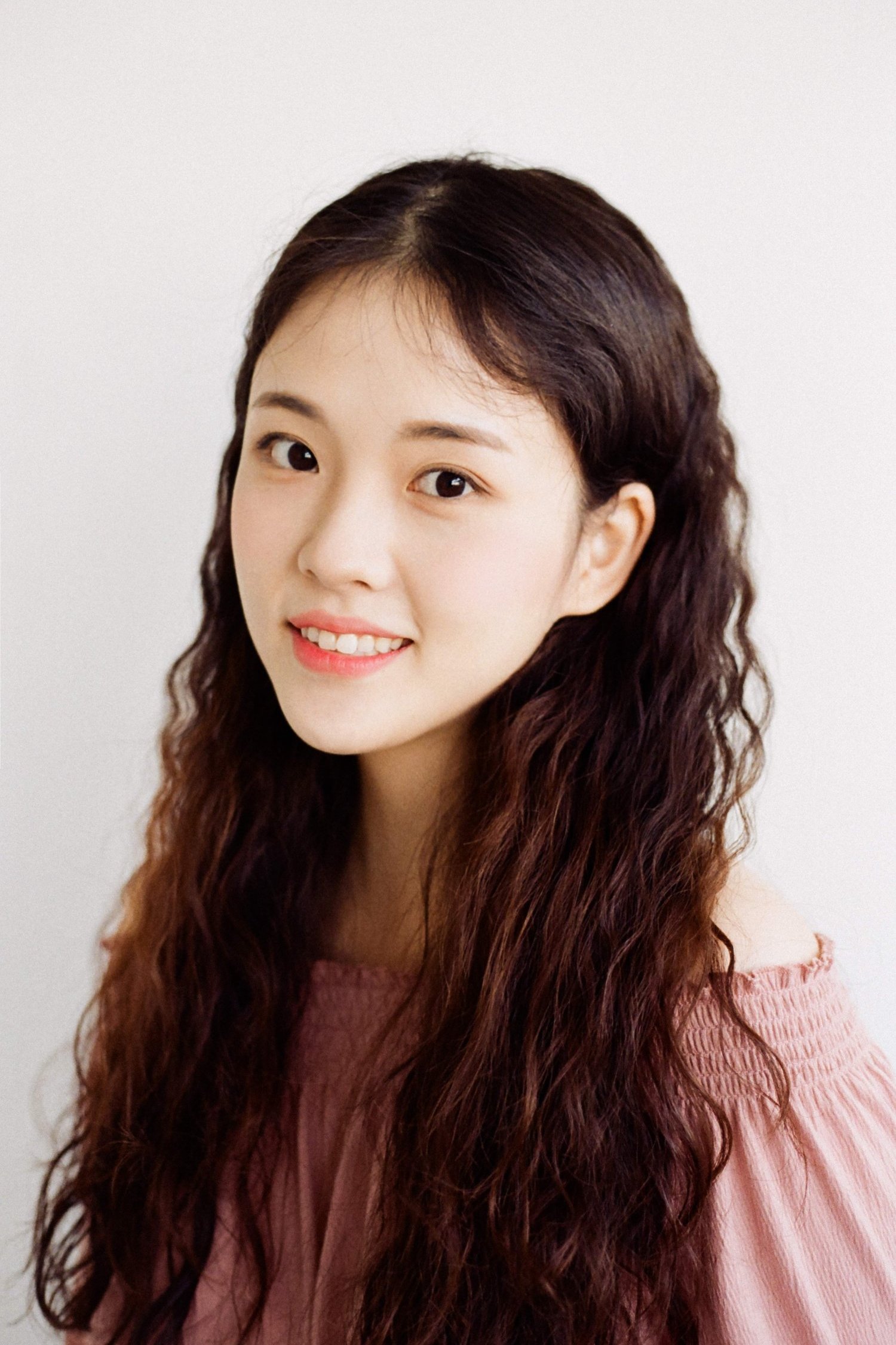 بازیگر Na Yoon-seo  