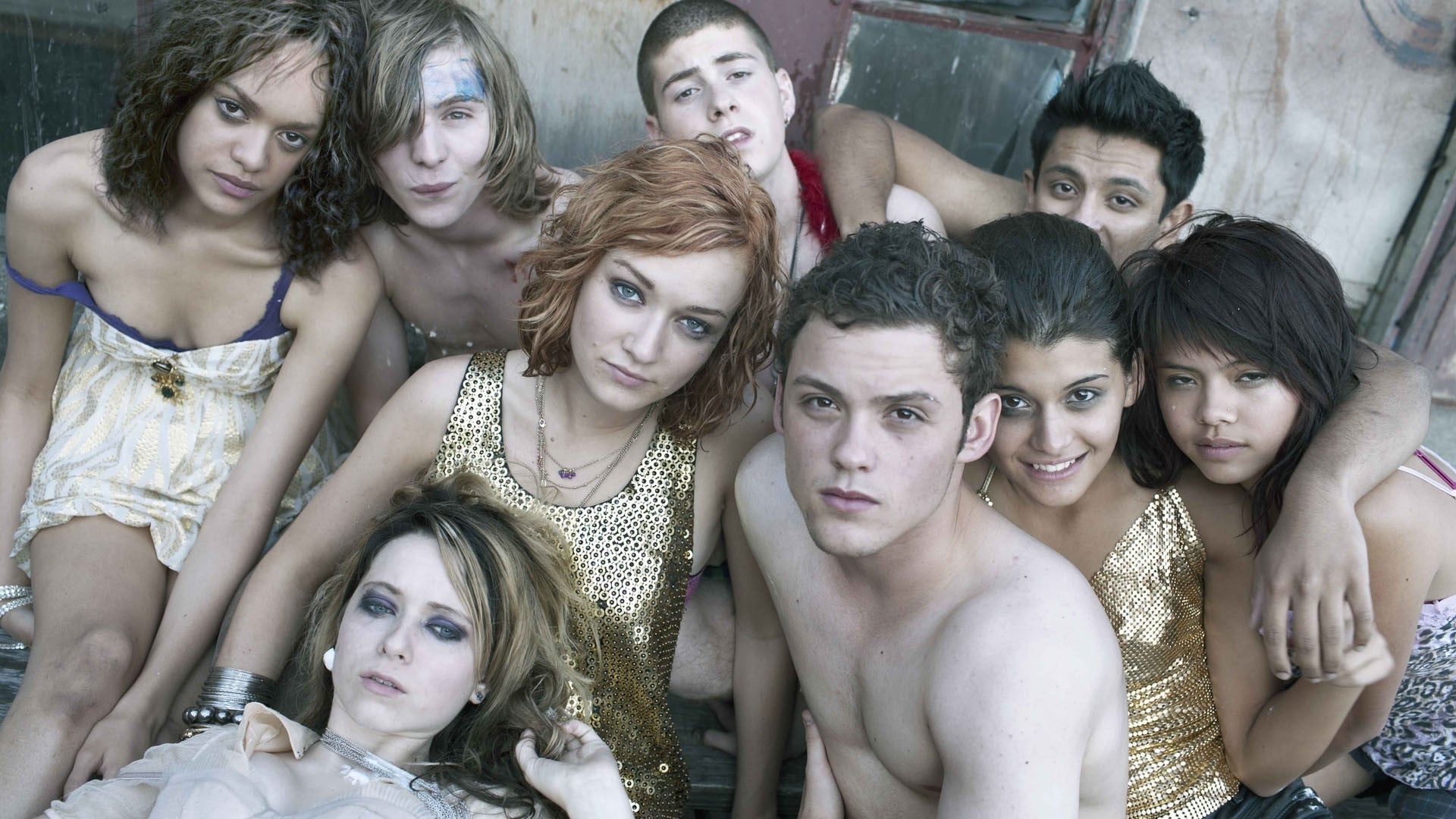 Skins|Skins