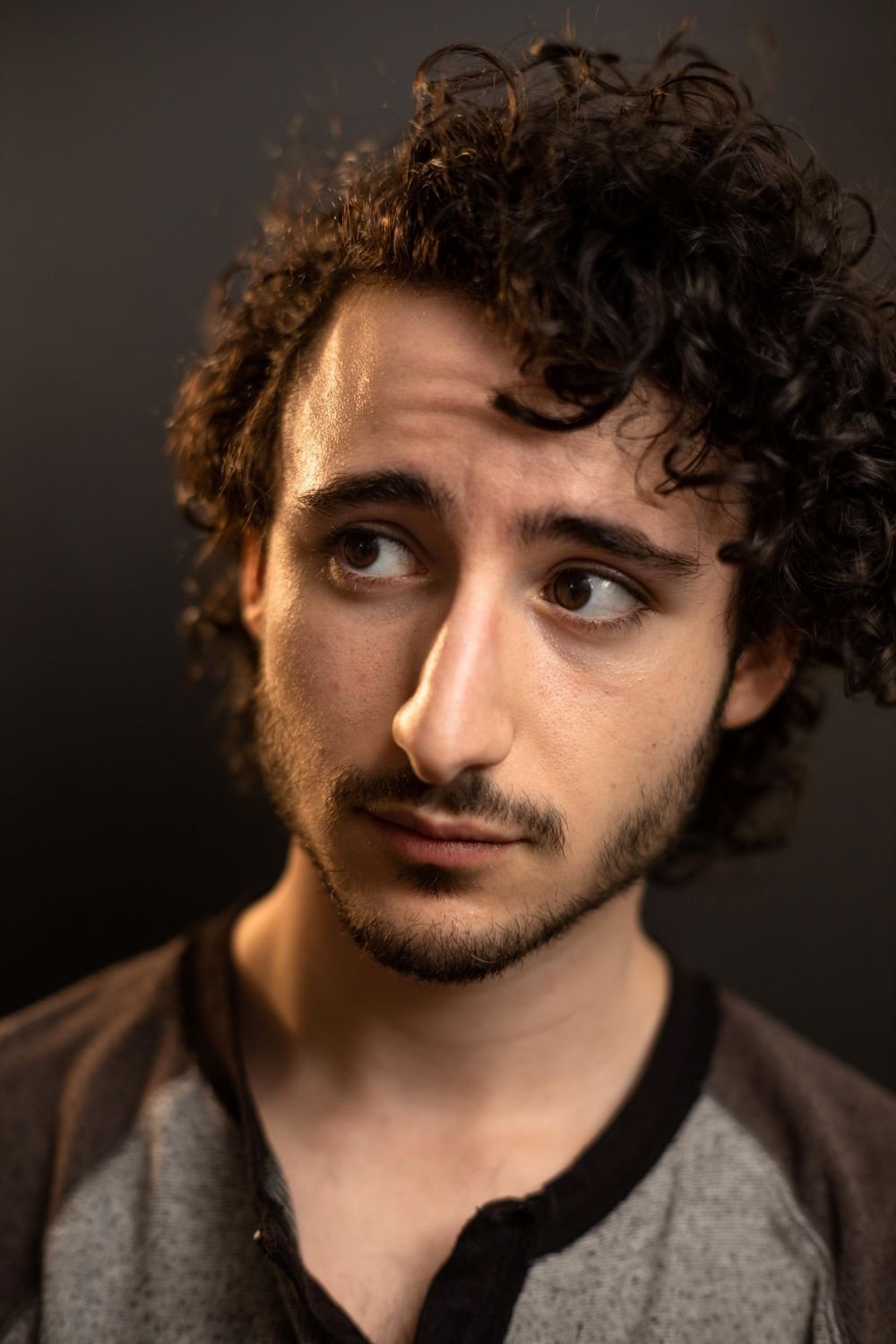 بازیگر Ethan Levy  