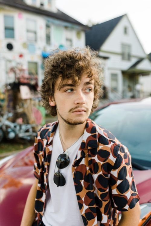 بازیگر Ethan Williams  
