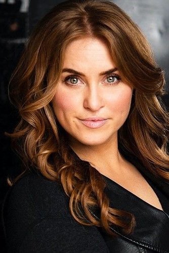 بازیگر Allisha Pelletier  