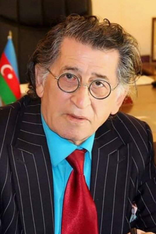 بازیگر Vaqif Şərifov  