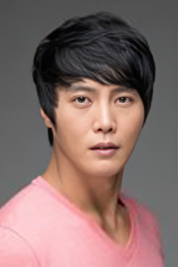 بازیگر Kang Kyung-woo  