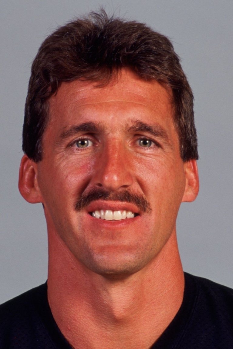 بازیگر Jeff Hostetler  