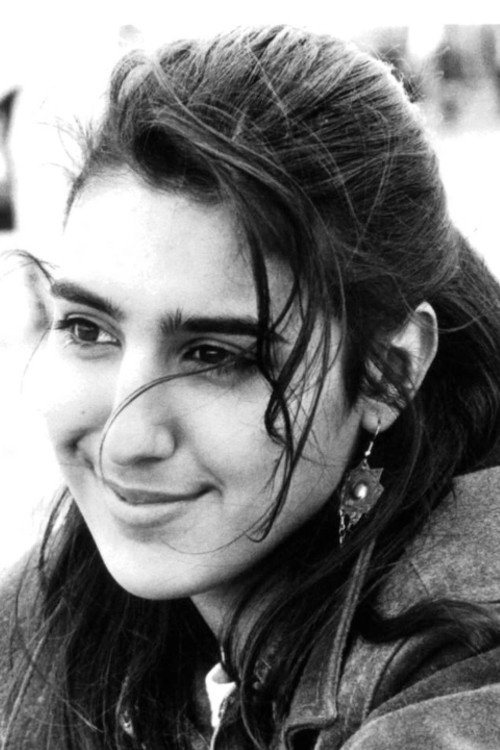 بازیگر Sarita Khajuria  