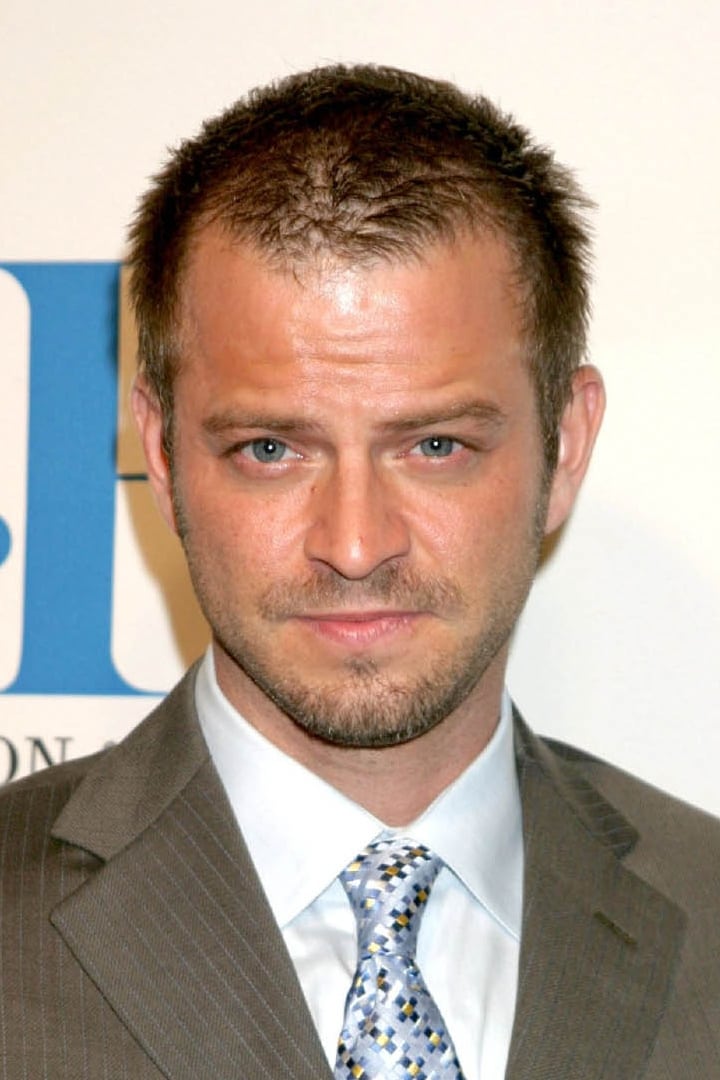 بازیگر Carmine Giovinazzo  