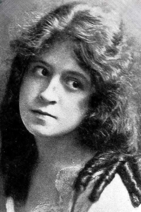 بازیگر Gypsy Abbott  