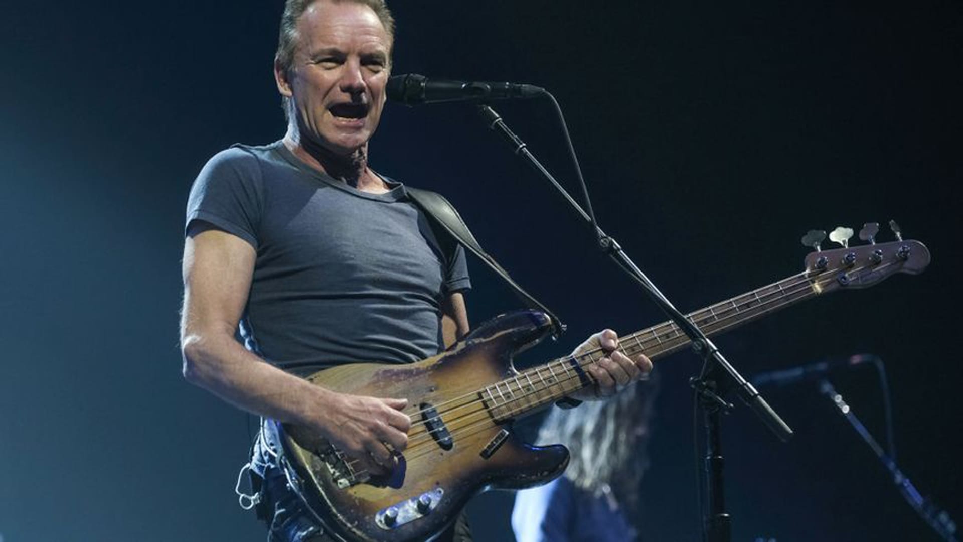 Sting - Live at the Olympia Paris|Sting - Live at the Olympia Paris