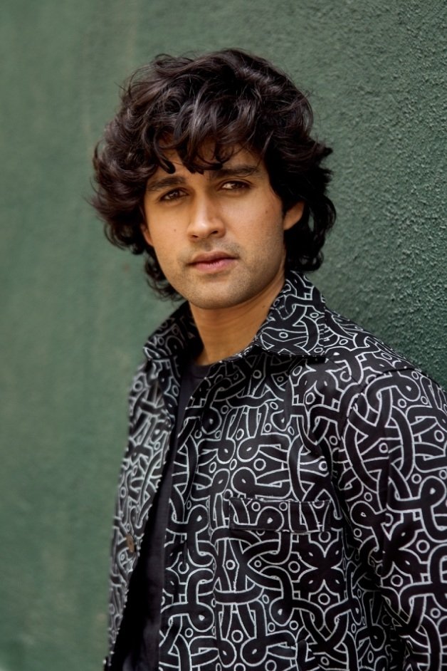 بازیگر Karanvir Malhotra  