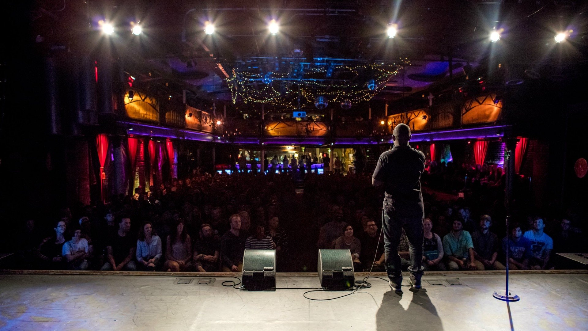 Hannibal Buress: Comedy Camisado|Hannibal Buress: Comedy Camisado