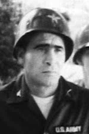 بازیگر John Caresio  