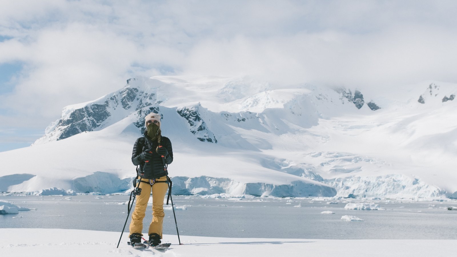 Out of Bounds: An Epic Mountain Journey|Out of Bounds: An Epic Mountain Journey