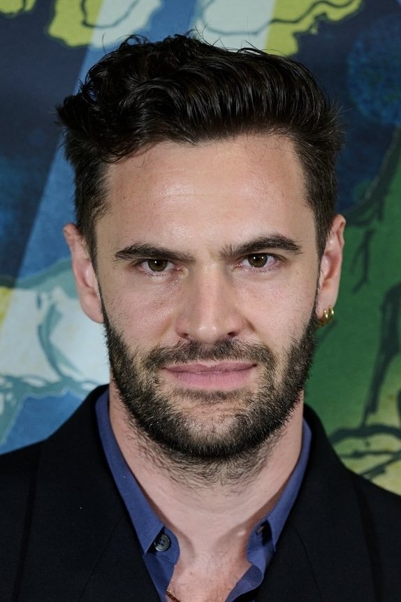 بازیگر Tom Bateman  