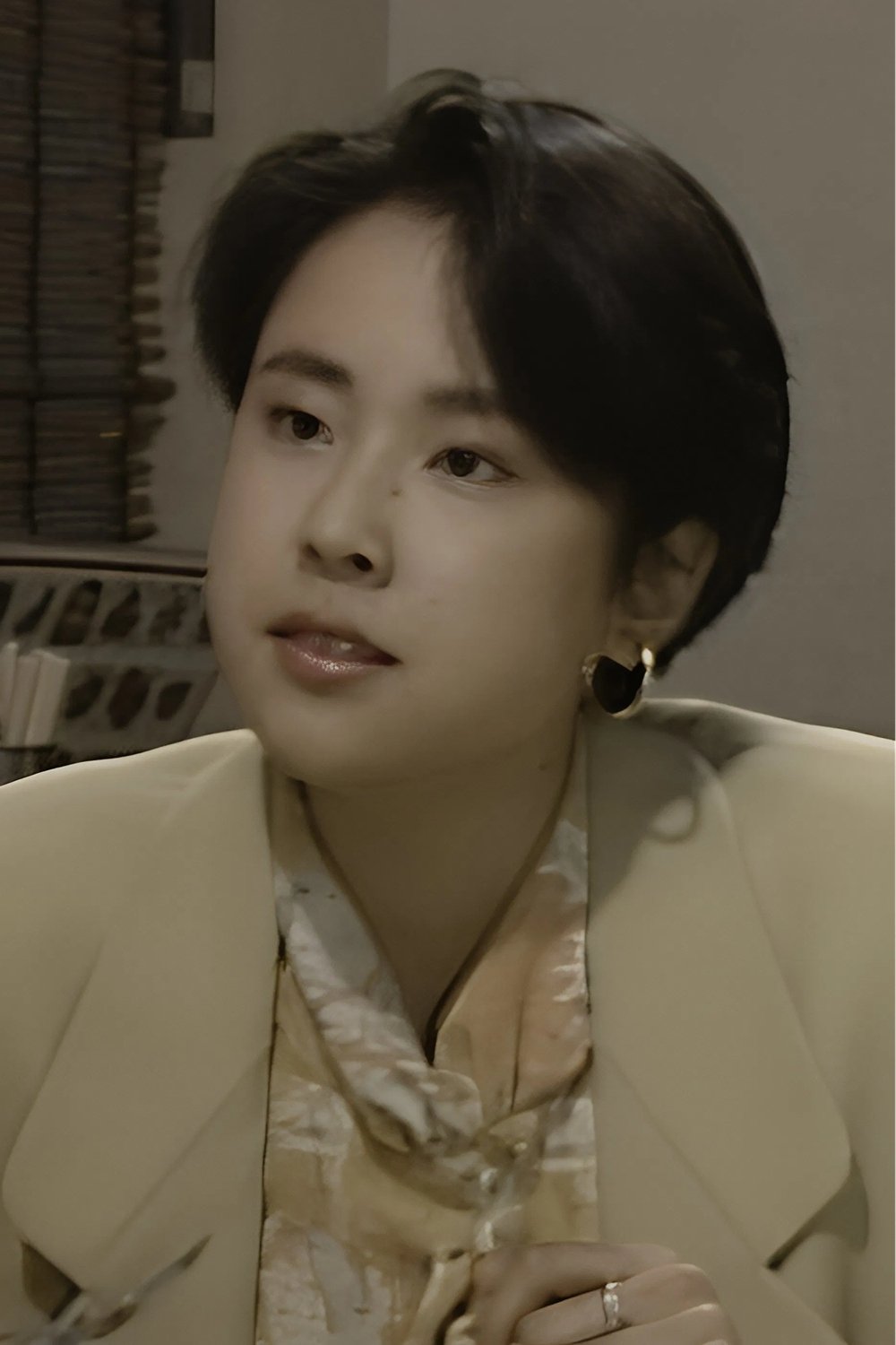 بازیگر 五島悦子  