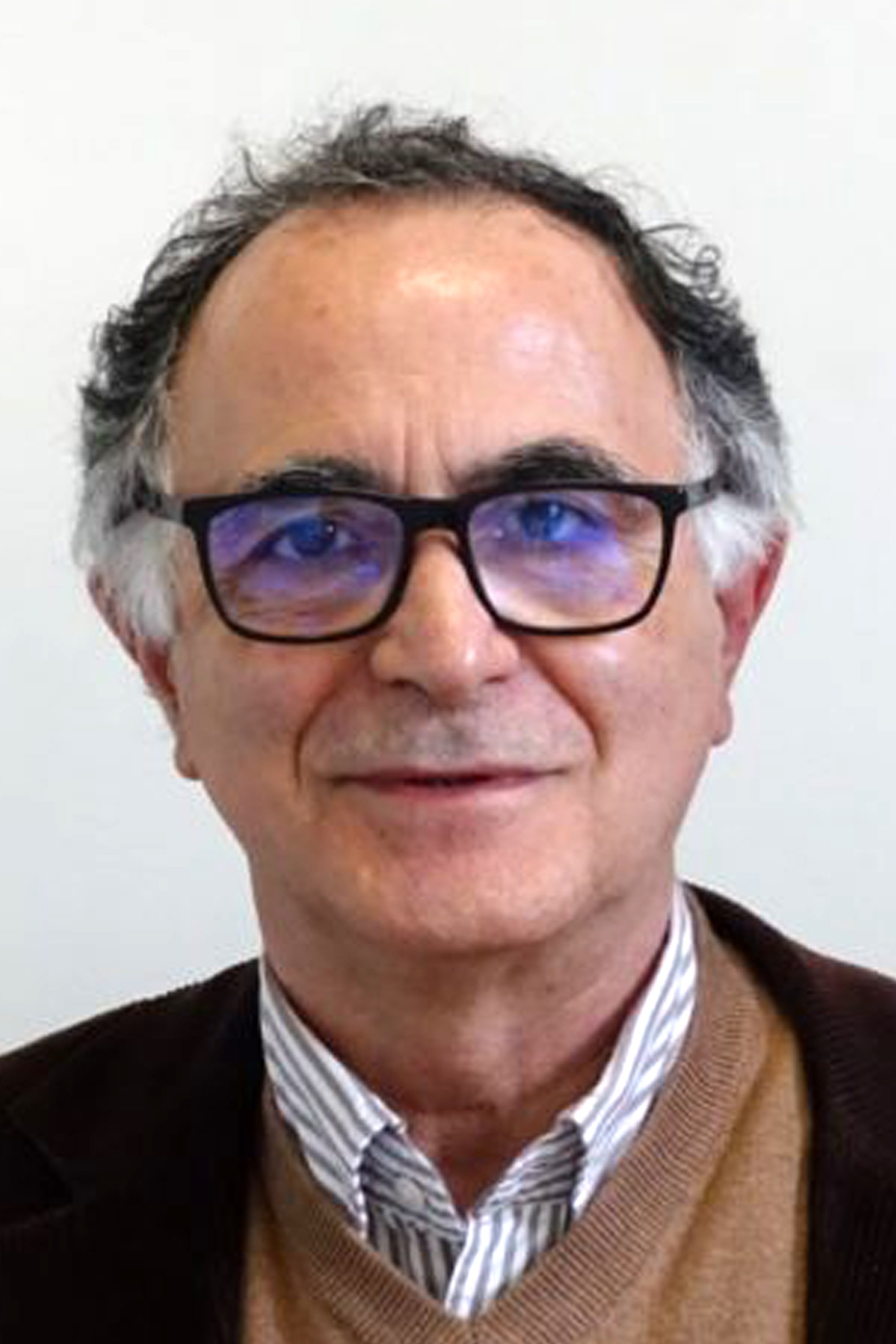 بازیگر Francisco Paz  