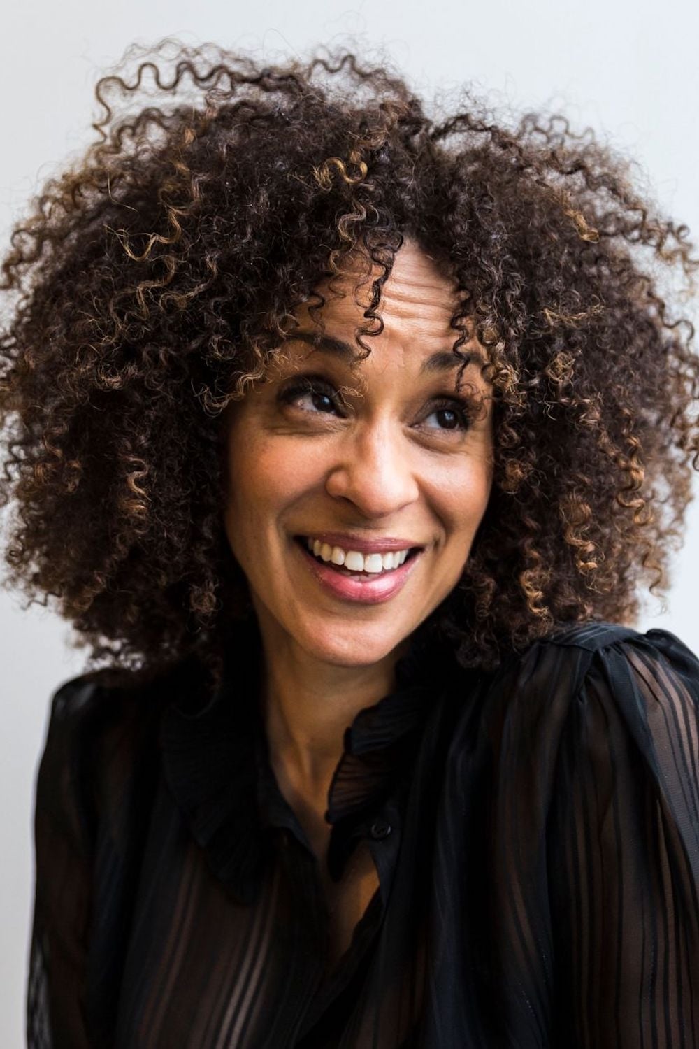 بازیگر Karyn Parsons  