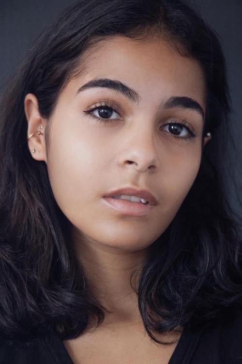 بازیگر Cynthia Oliveira Souza  