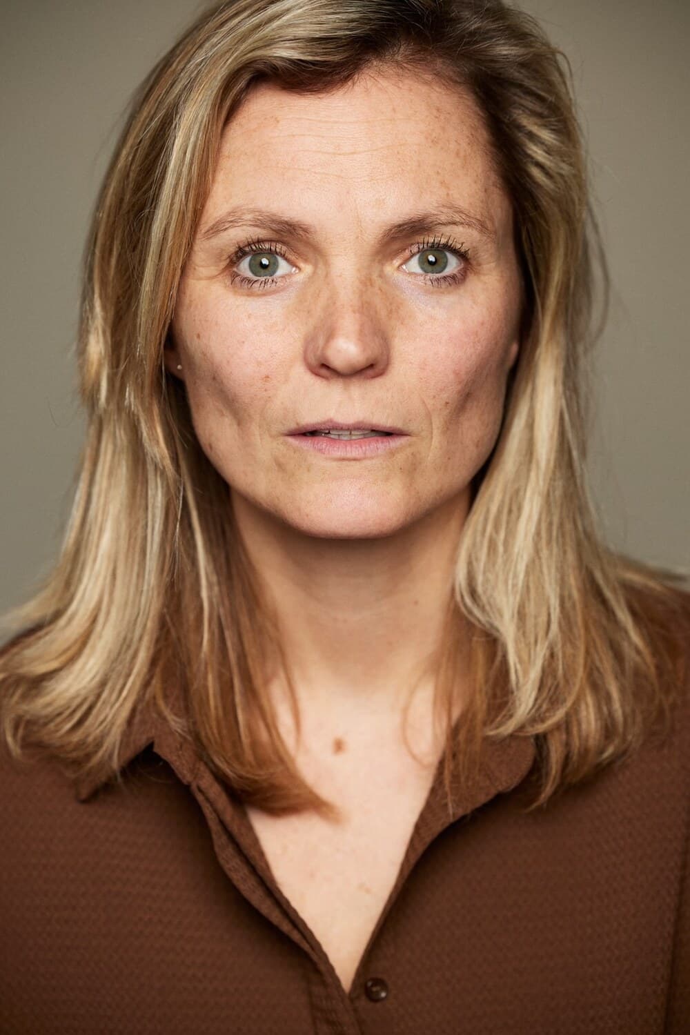 بازیگر Annefleur Klinkhamer  