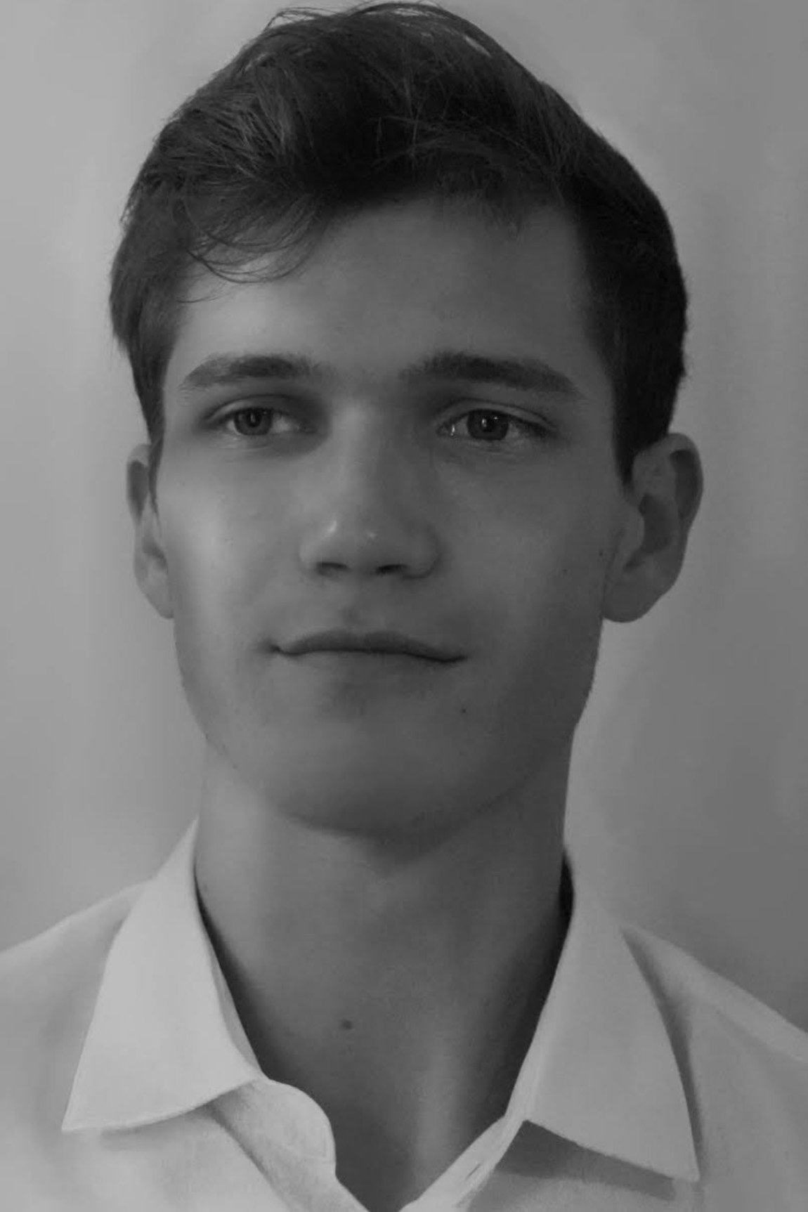بازیگر Dylan Clark  