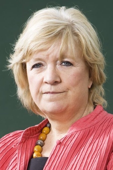 بازیگر Polly Toynbee  