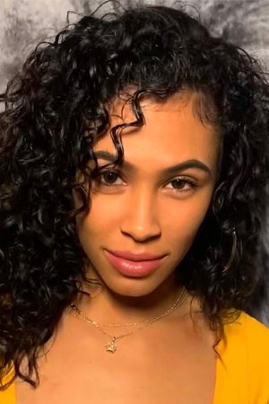 بازیگر LeAnna Cruz  