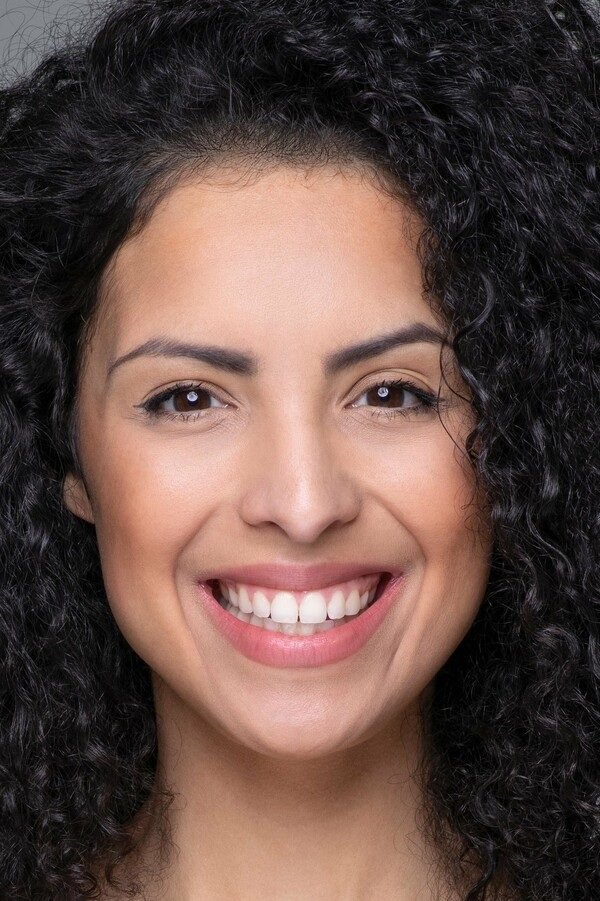 بازیگر Kelsie Elena  