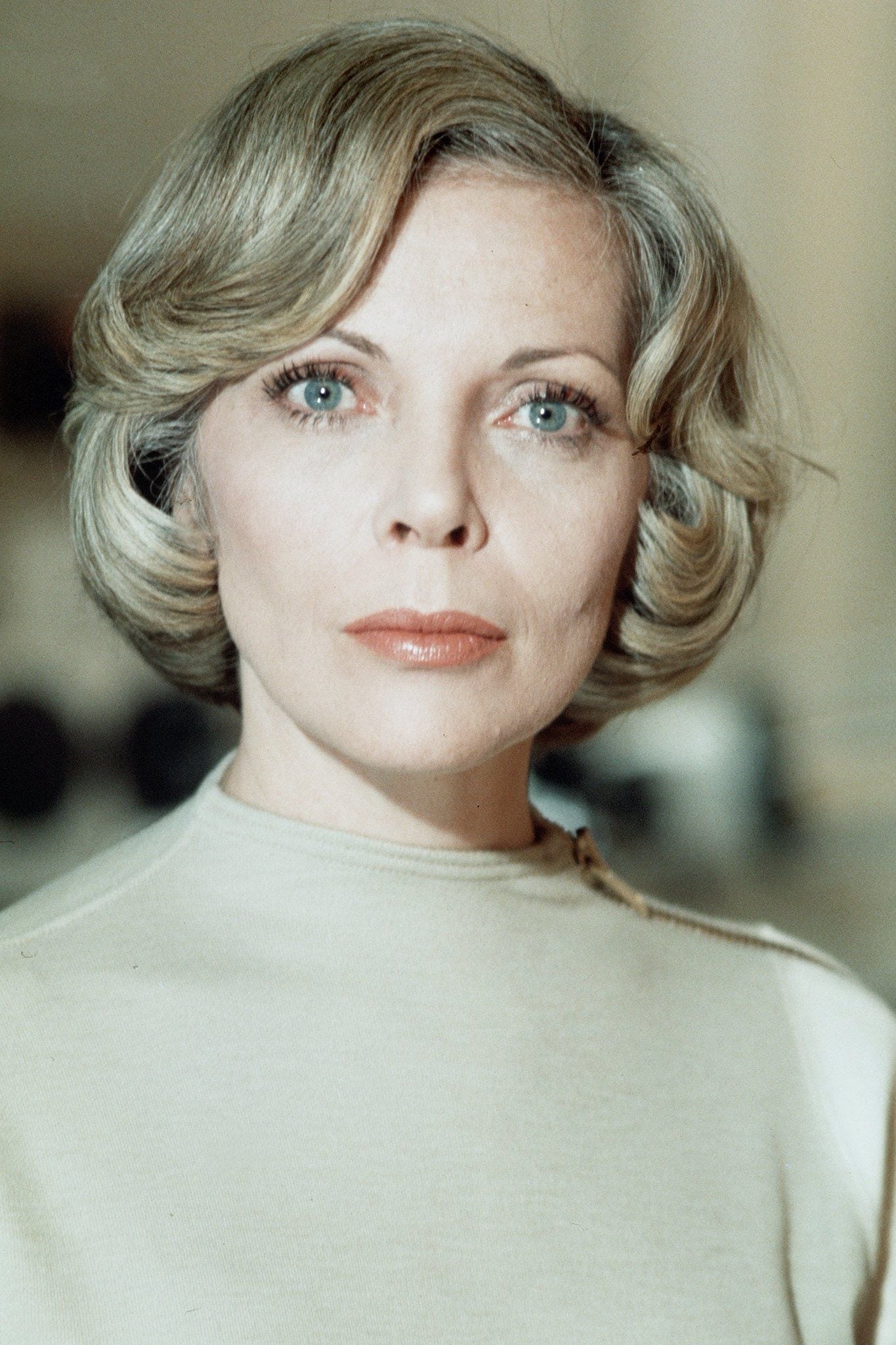 بازیگر Barbara Bain  